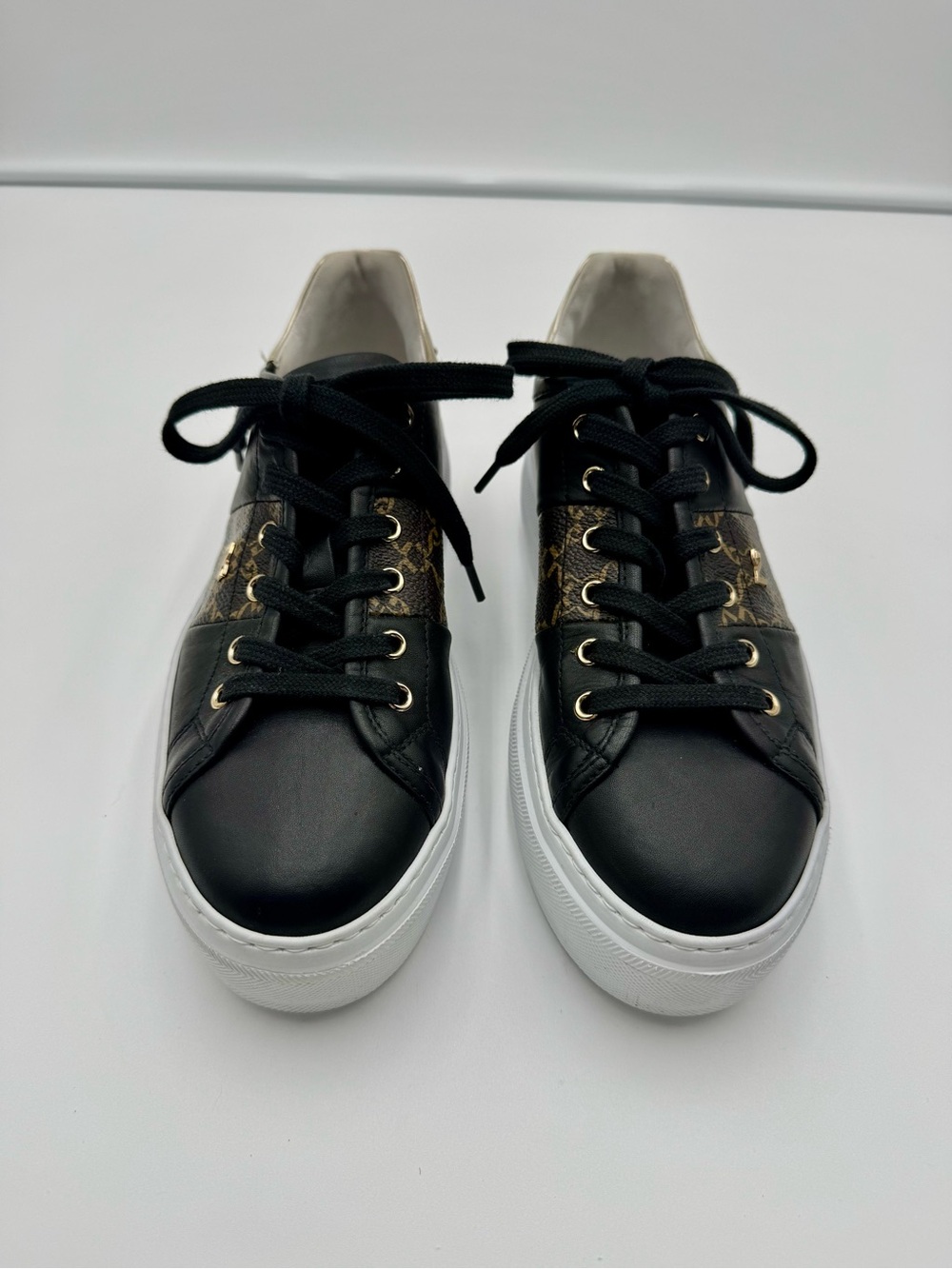 NEW Italian Nero Giardini Black Leather Platform Sneakers Size 37